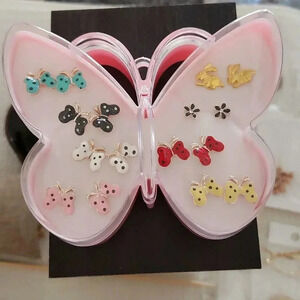 Earrings Set Of Butterflie NWT